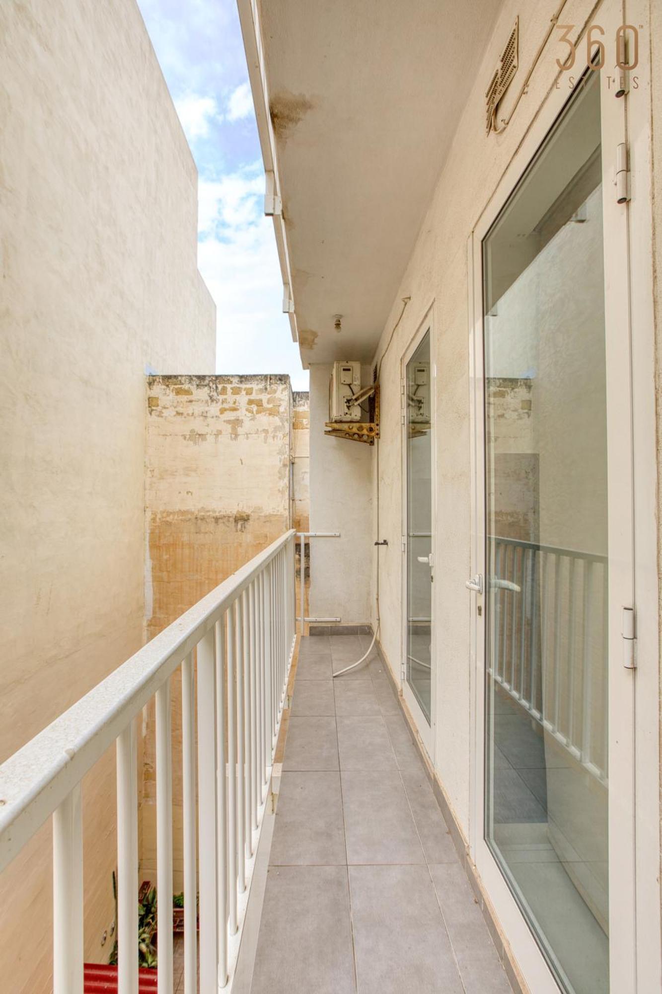 A Lovely 3 Bedroom, 3 Baths Home In The Centre Of Gzira By 360 Estates Extérieur photo